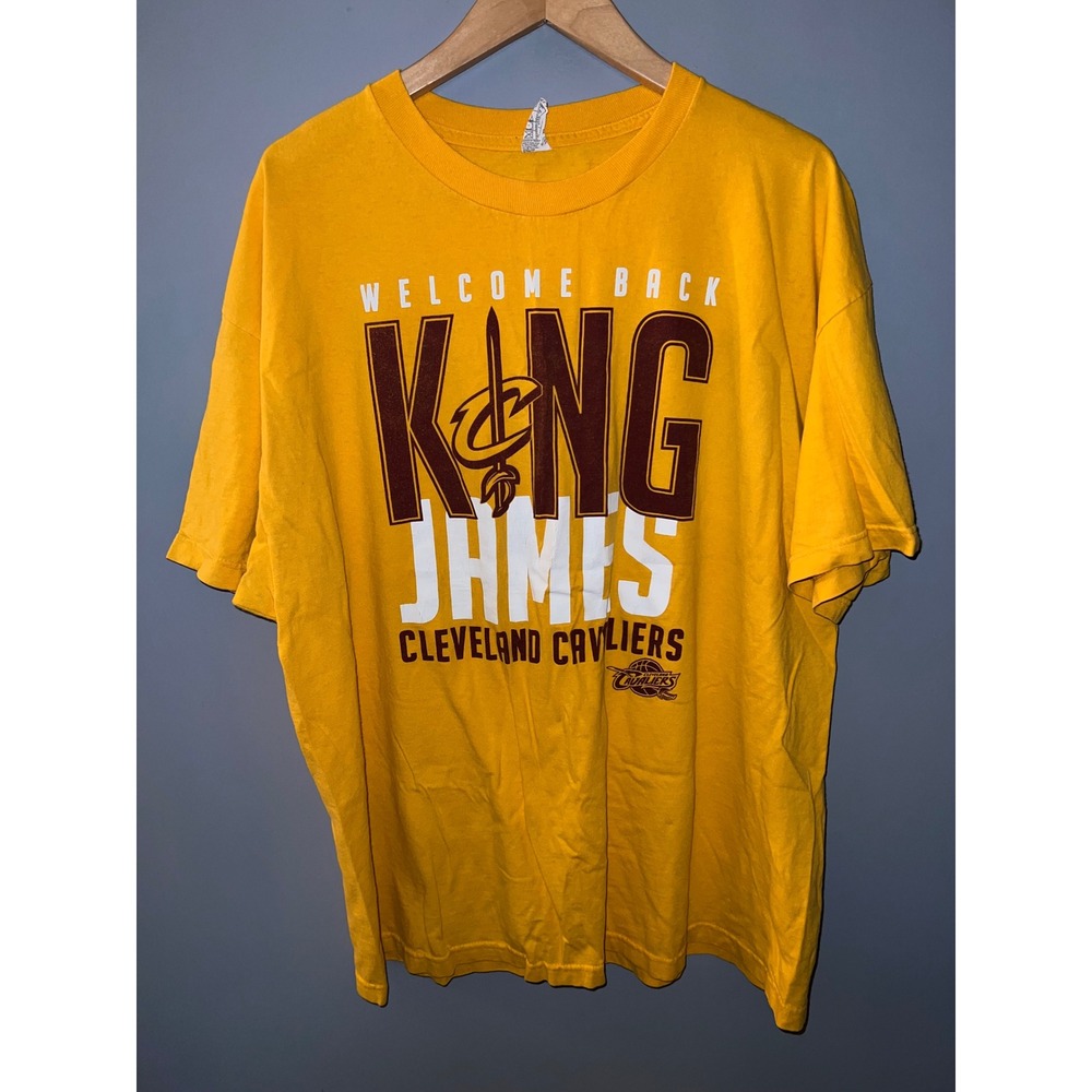 LeBron James Welcome Back Cleveland Cavaliers T-Shirt Gold XL King James NBA
